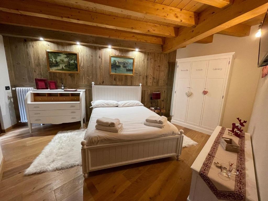 Wildhomes Wild Wolf Lodge Courmayeur Exteriör bild